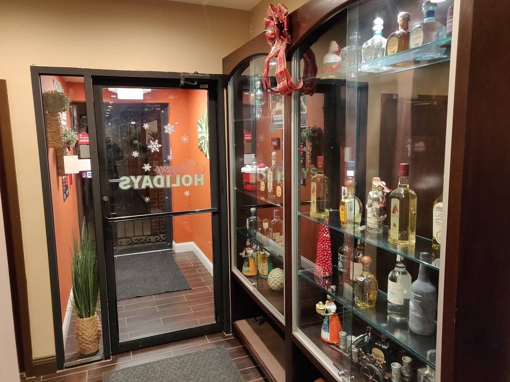 El Gran Agave | restaurant | 1650 Maple Ave, Lisle, IL 60532, USA | 6305418959 OR +1 630-541-8959