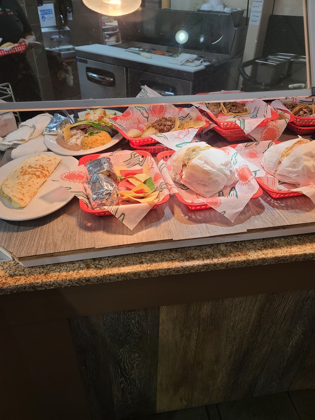 Taqueria Mi Gente New | restaurant | 737 Harbor Blvd, Destin, FL 32541, USA | 8508422992 OR +1 850-842-2992