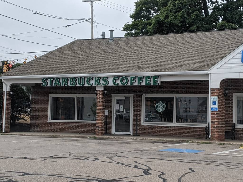 Starbucks | cafe | 980 Main St, Weymouth, MA 02190, USA | 7813314851 OR +1 781-331-4851