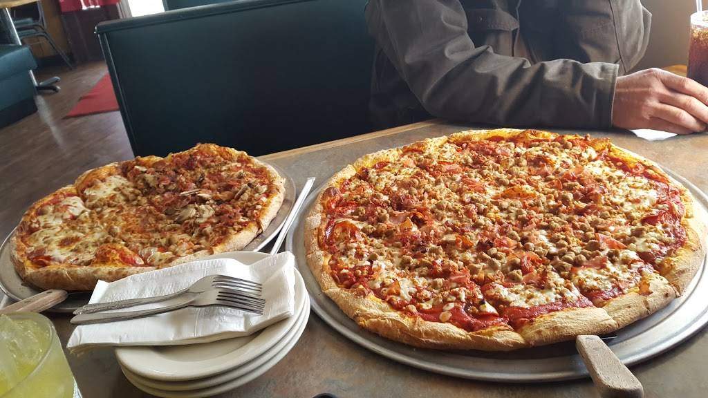 Greccos | restaurant | 519 Lincoln Ave, Bedford, IN 47421, USA | 8122799791 OR +1 812-279-9791