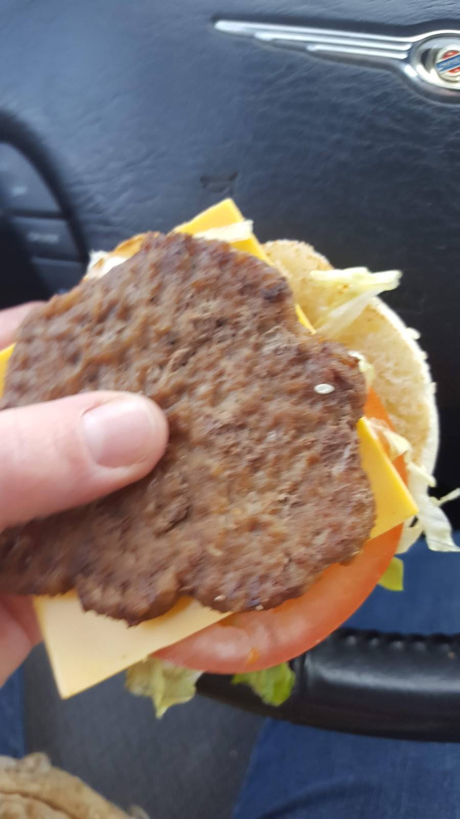 Rallys | restaurant | 609 E. State, Fremont, OH 43420, USA | 4193347901 OR +1 419-334-7901