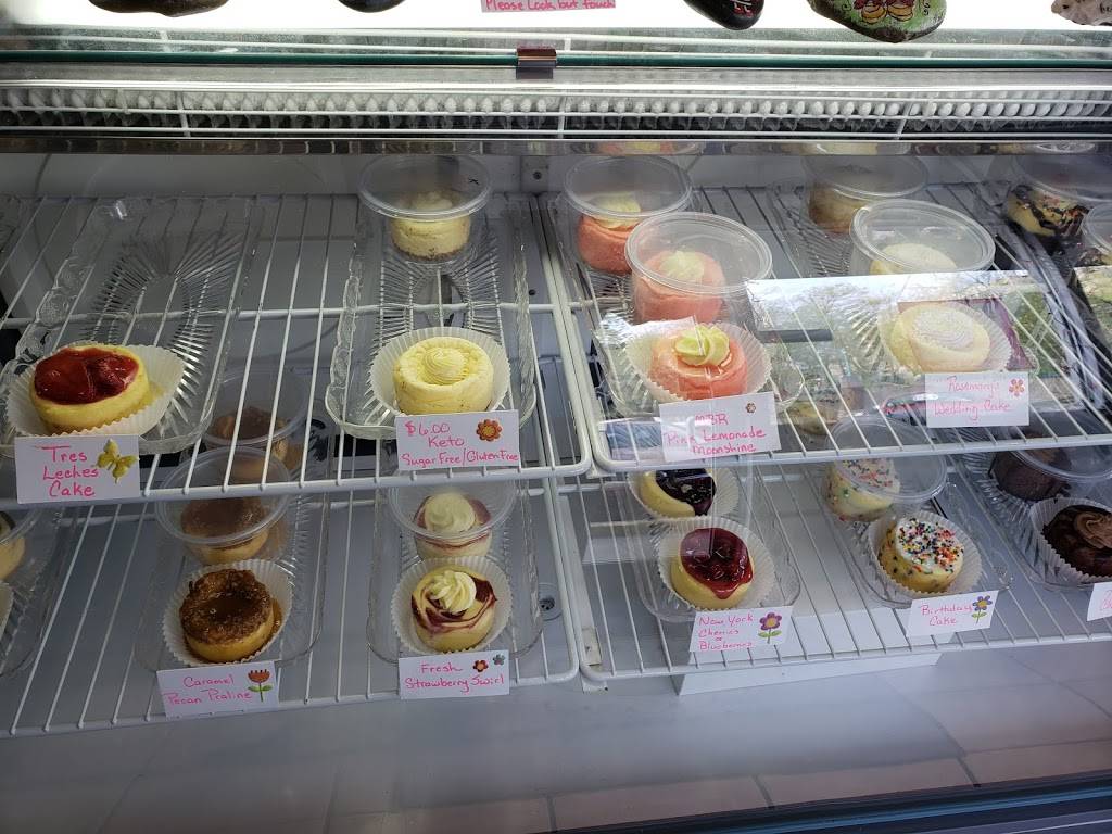 Bs Cheese Cakes | restaurant | 305 N Riverside Dr, Clarksville, TN 37040, USA | 9312162842 OR +1 931-216-2842