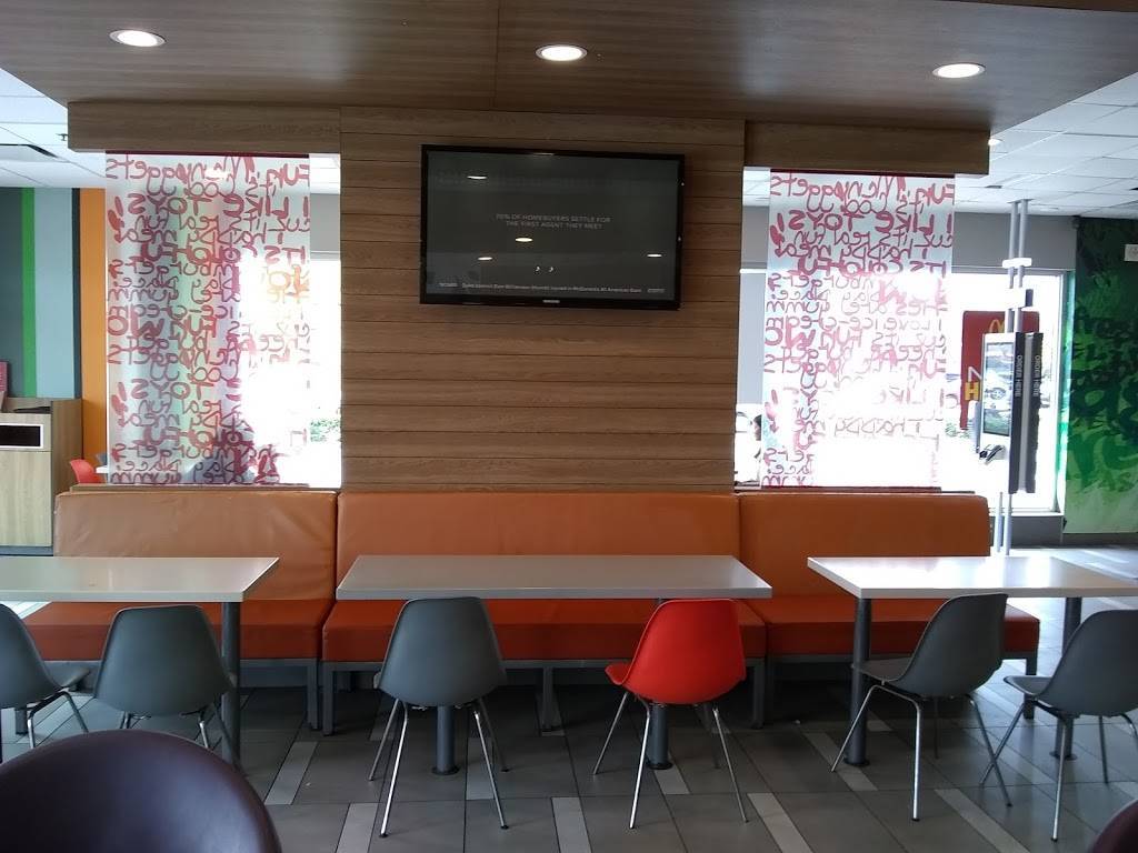 McDonalds | cafe | 6581 Forest Hill Blvd, West Palm Beach, FL 33415, USA | 5619690715 OR +1 561-969-0715
