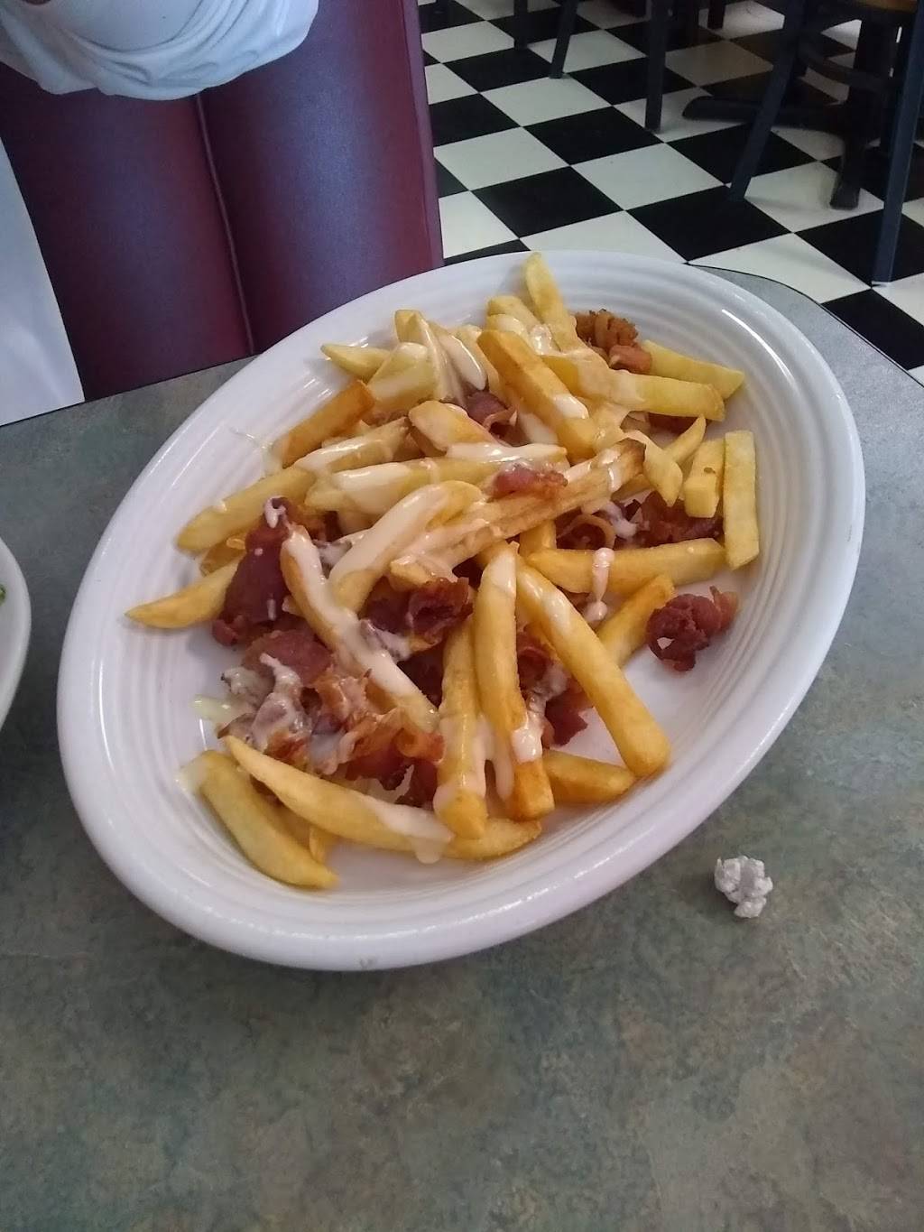 Serranos A Family Mexican Restaurant | restaurant | 114 W Jefferson St, Clinton, MO 64735, USA | 6603831730 OR +1 660-383-1730