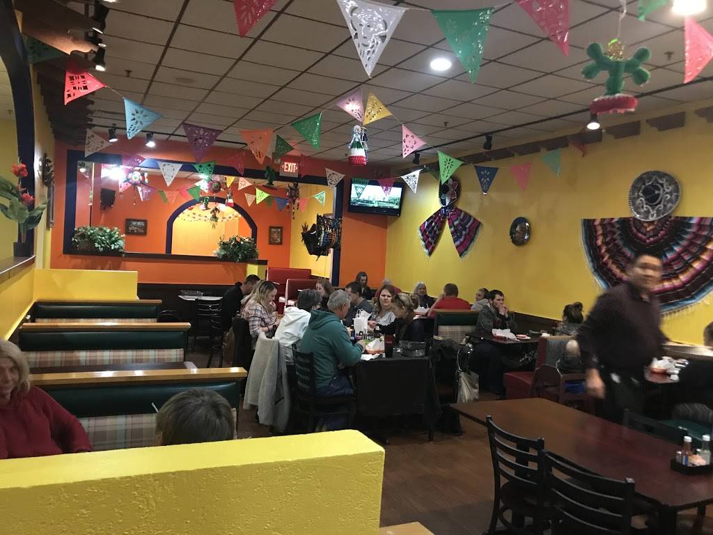 Tequilas Authentic Mexican Restaurant | restaurant | 1006 S Adams St, Versailles, IN 47042, USA | 8127508100 OR +1 812-750-8100