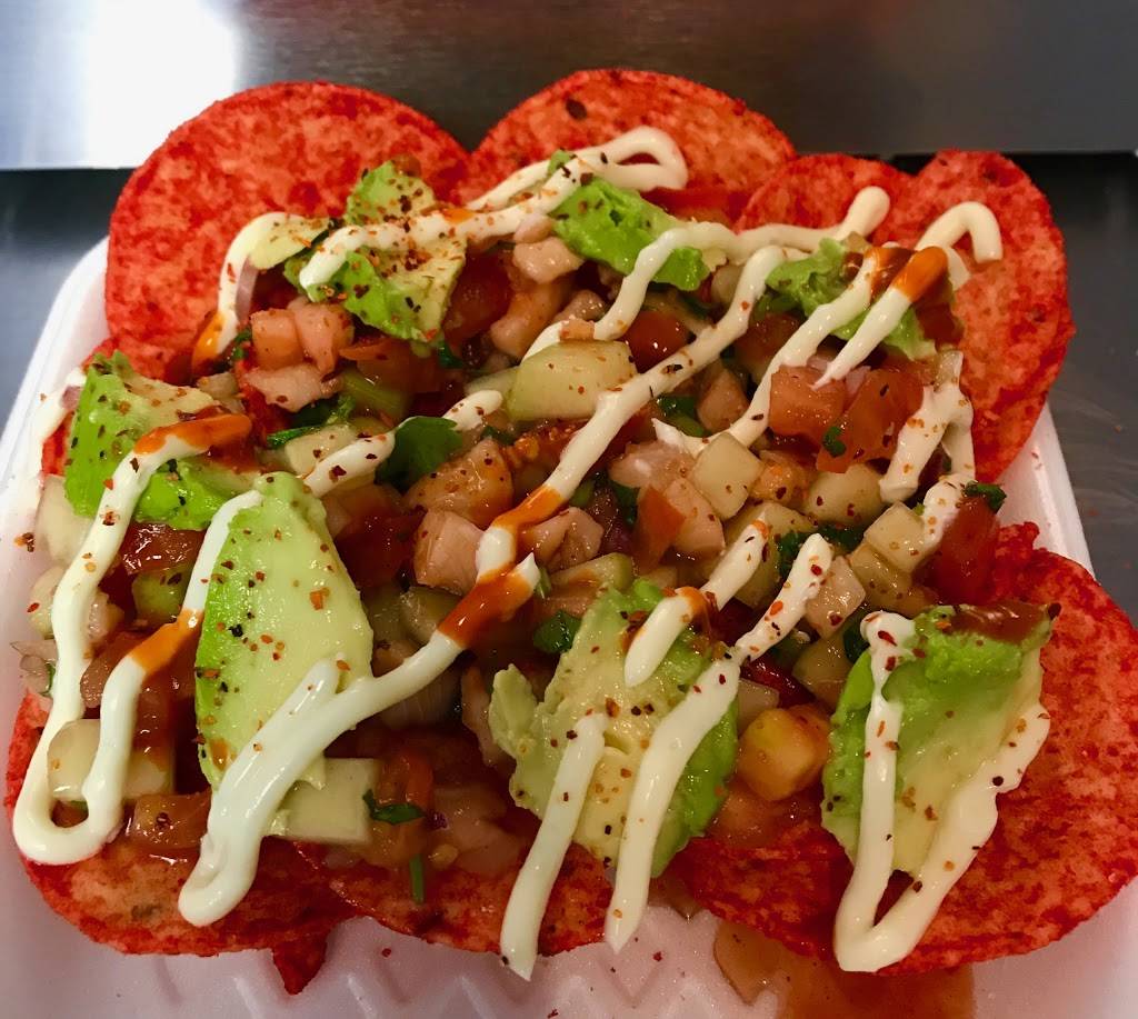 Antojos Your Way | restaurant | 10720 W Indian School Rd, Phoenix, AZ 85037, USA | 6233026096 OR +1 623-302-6096