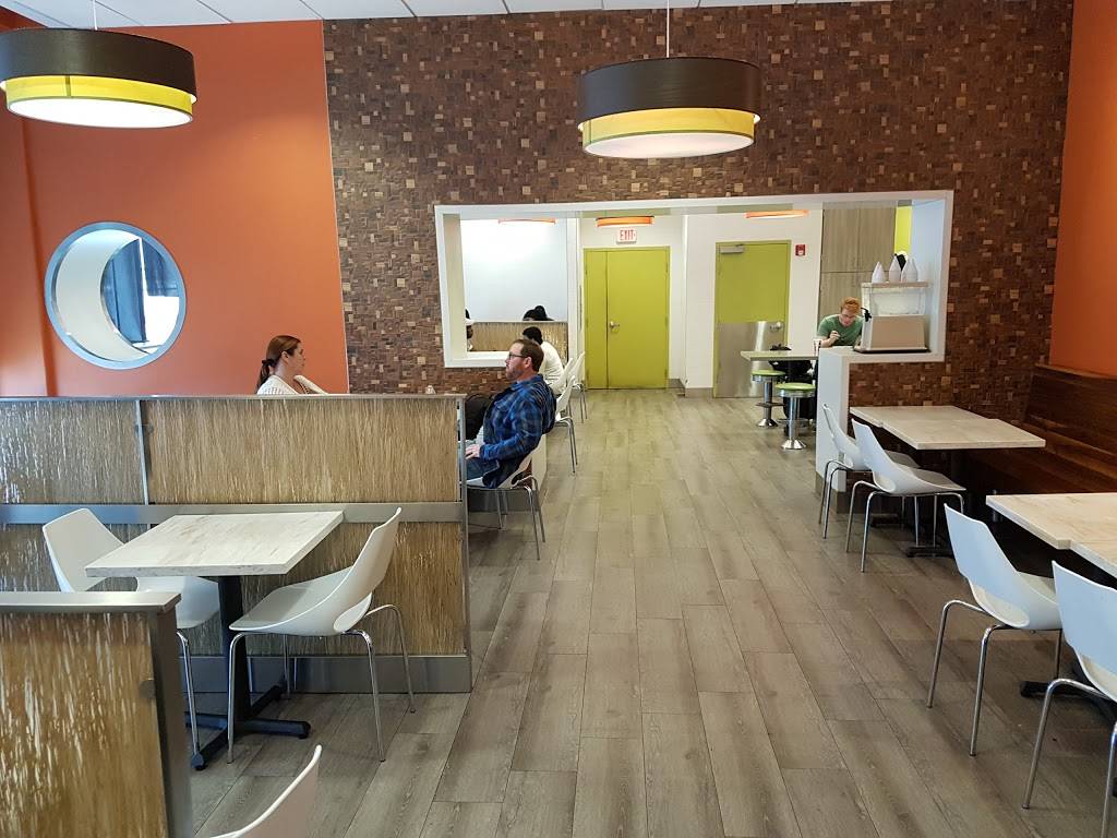 Manchu Wok | restaurant | Terminal D - North Terminal, Gate D44, Miami International Airport, 2100 NW 42nd Ave, Miami, FL 33126, USA | 3058764616 OR +1 305-876-4616