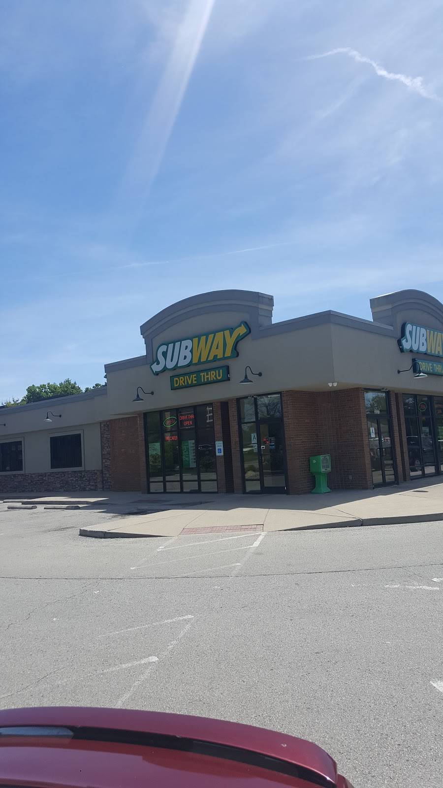 Subway | restaurant | 3337 Newburg Rd, Louisville, KY 40218, USA | 5024594092 OR +1 502-459-4092