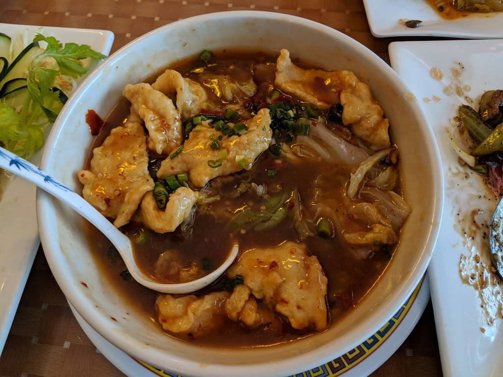 Asian House Restaurant | restaurant | 1374 Clarkson Clayton Center, Ellisville, MO 63011, USA | 6365272286 OR +1 636-527-2286