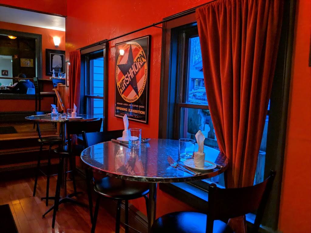 Rouge Restaurant | restaurant | 3 Center St, West Stockbridge, MA 01266, USA | 4132324111 OR +1 413-232-4111