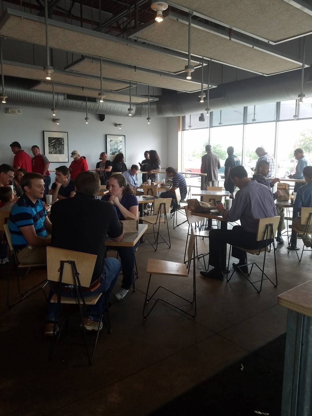 Chipotle Mexican Grill | restaurant | 9324 Union Centre Blvd, West Chester Township, OH 45069, USA | 5139425501 OR +1 513-942-5501