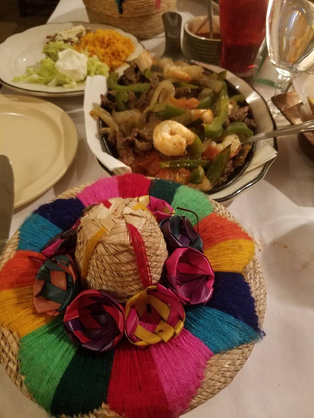 Hacienda El Sombrero Mexican Restaurant | night club | 1100 S Elmhurst Rd, Mt Prospect, IL 60056, USA | 8473640030 OR +1 847-364-0030