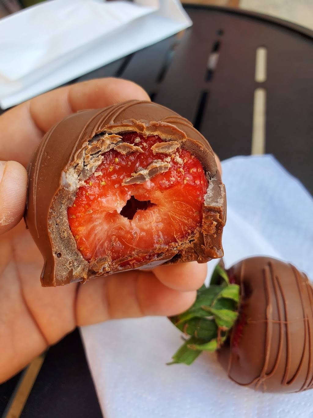 Chocolate WISHES | restaurant | 1260 Shaw Ave #115, Clovis, CA 93612, USA | 5593239474 OR +1 559-323-9474