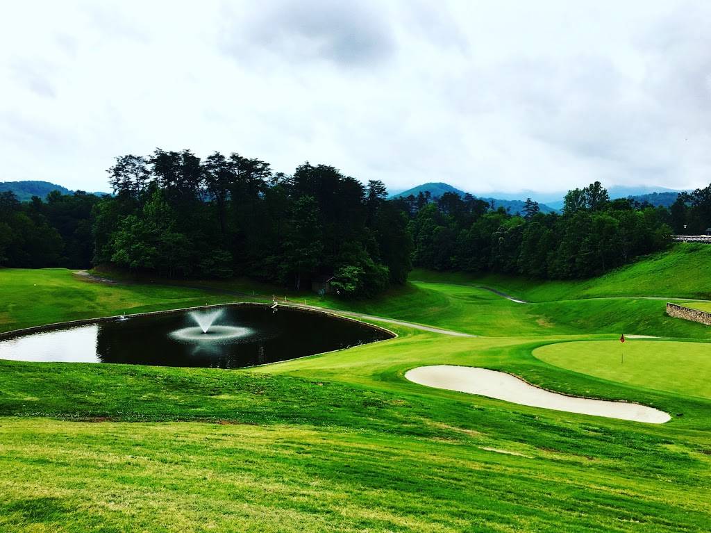 Gatlinburg Golf Course | restaurant | 520 Dollywood Ln, Pigeon Forge, TN 37863, USA | 8654533912 OR +1 865-453-3912