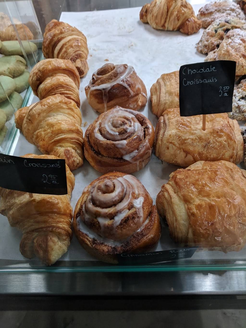 Amazing Breads and Cakes LLC | bakery | 1460 Miner St, Des Plaines, IL 60016, USA | 8473768612 OR +1 847-376-8612