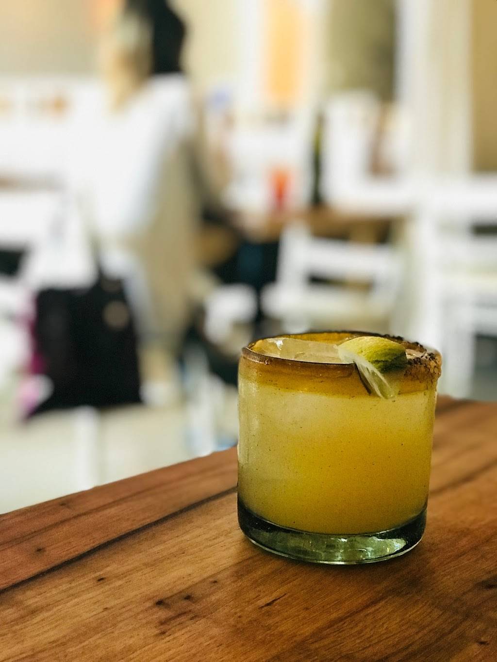 Suerte | restaurant | 1800 E 6th St, Austin, TX 78702, USA | 5129530092 OR +1 512-953-0092