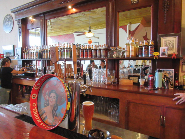 Gate City Craft Bar | restaurant | 244 S 1st St, Raton, NM 87740, USA | 5752457837 OR +1 575-245-7837