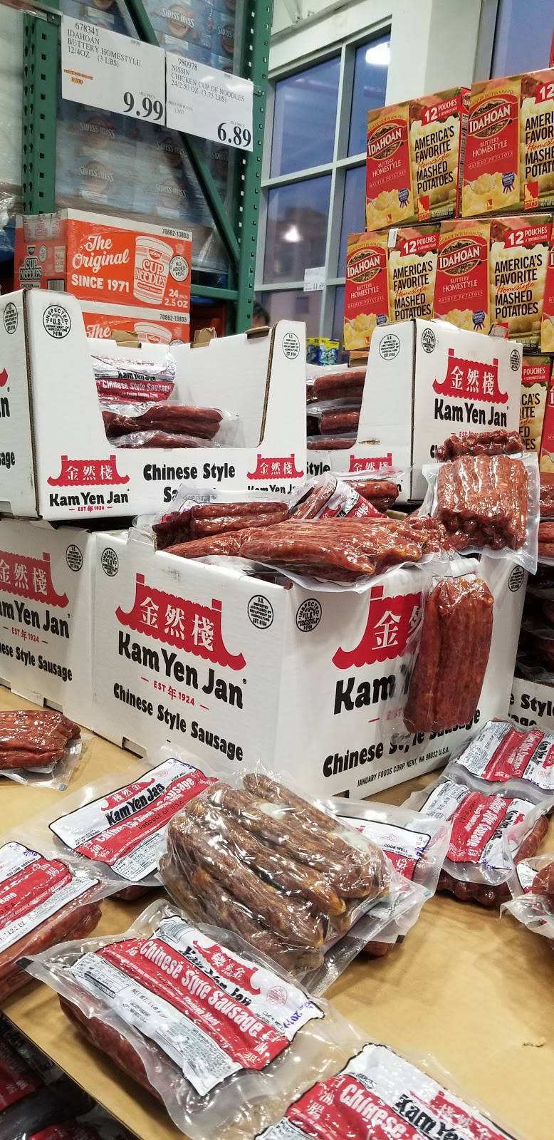 Costco Food Court | meal takeaway | 976 3rd Ave, Brooklyn, NY 11232, USA | 7189657603 OR +1 718-965-7603