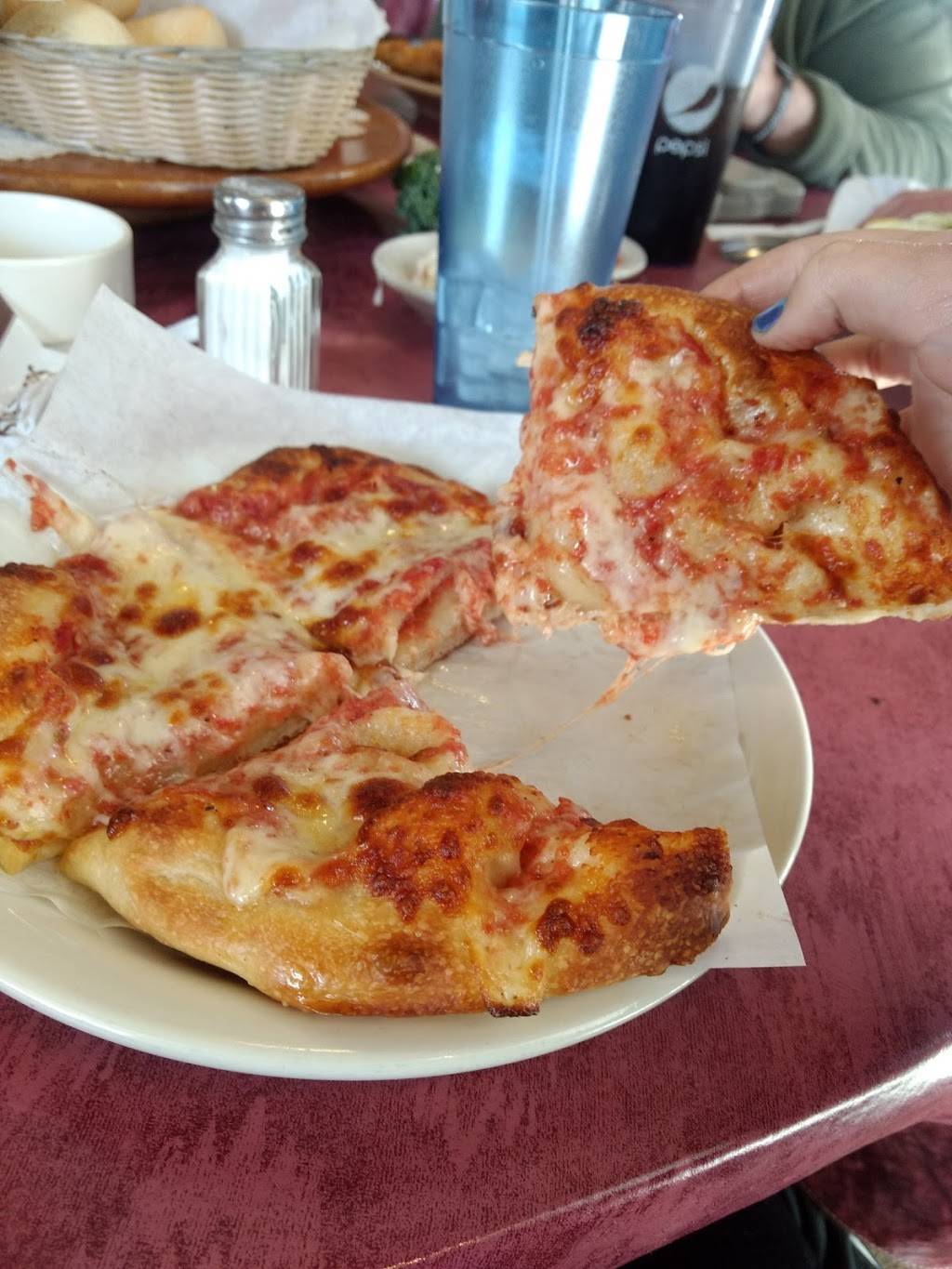 Four Corners Cafe | restaurant | 8571 N Main St, Eden, NY 14057, USA | 7169924347 OR +1 716-992-4347