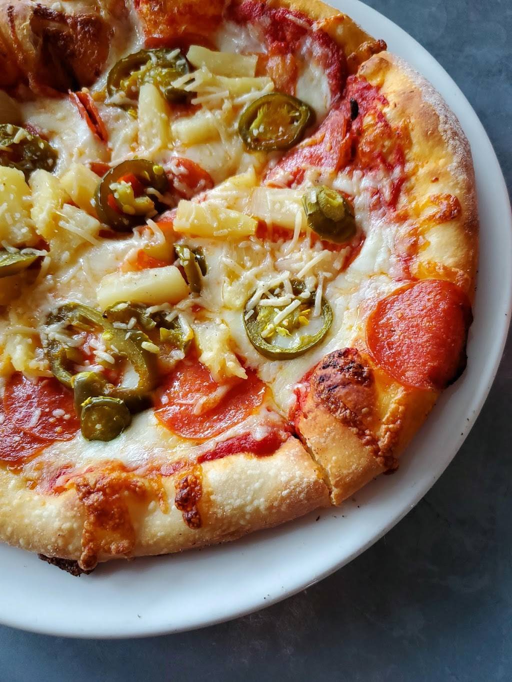 McMenamins East Vancouver | restaurant | 1900 NE 162nd Ave b107, Vancouver, WA 98684, USA | 3602543950 OR +1 360-254-3950