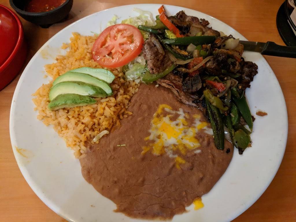 Mi Pueblo | restaurant | 7384 Commerce Blvd, Cotati, CA 94931, USA | 7077924380 OR +1 707-792-4380