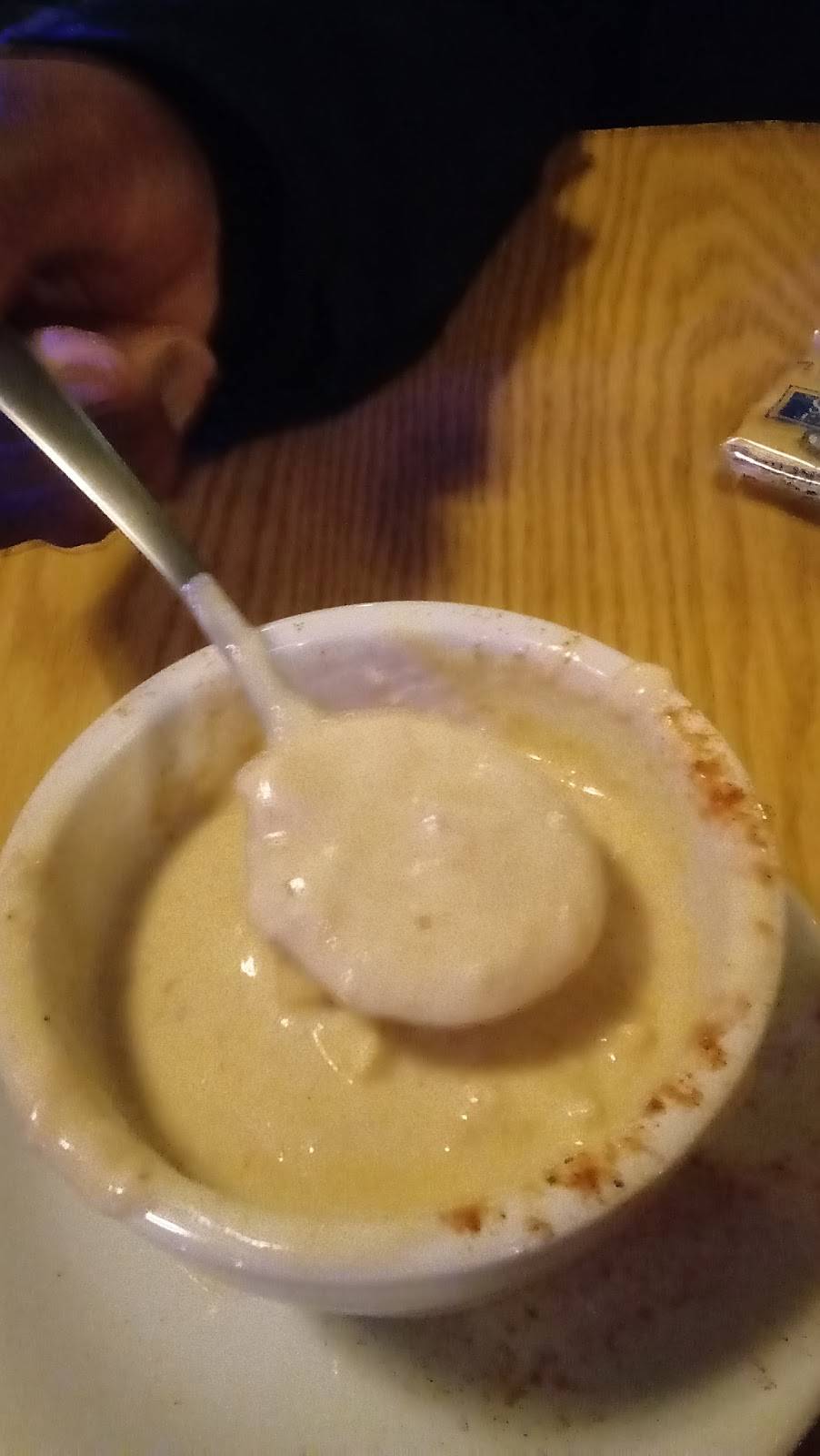 McAvoys | restaurant | 2531 Putty Hill Ave, Parkville, MD 21234, USA | 4108820500 OR +1 410-882-0500