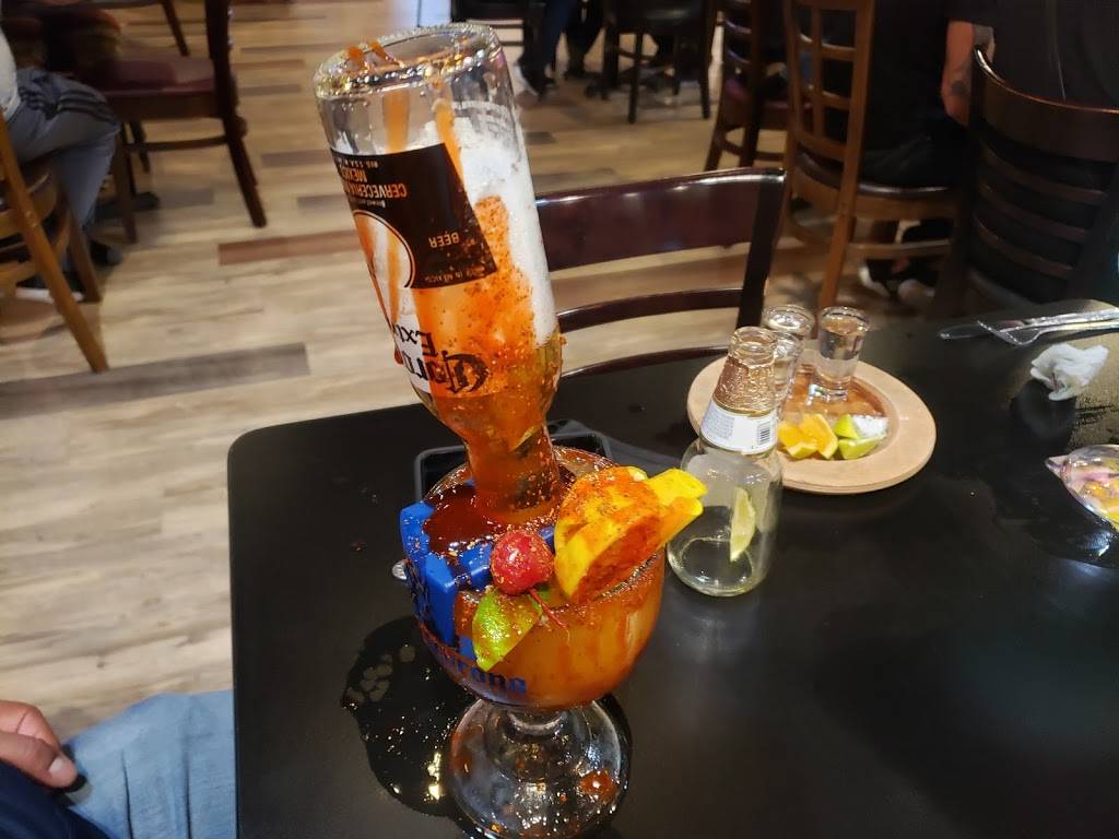 Tacos Jalisco Mariscos & Cantina | restaurant | 551 E Moana Ln, Reno, NV 89502, USA | 7757379697 OR +1 775-737-9697