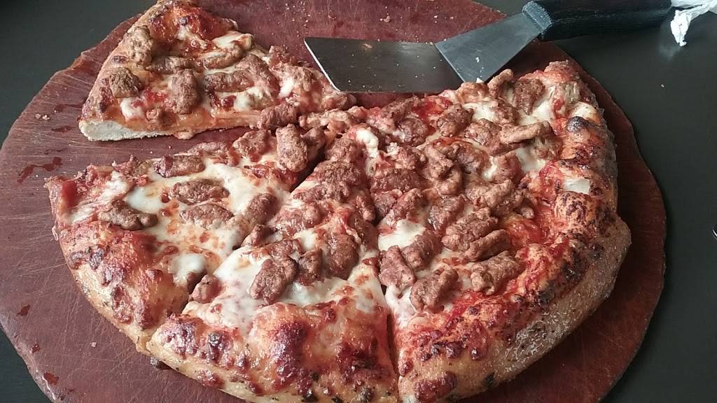 Pizza Hut | restaurant | 142 Great Oaks Trail, Wadsworth, OH 44281, USA | 3303365700 OR +1 330-336-5700