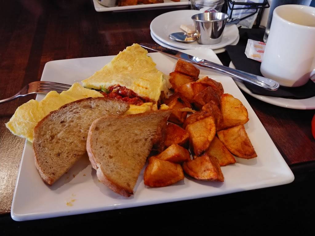 Oscars | restaurant | 380 Washington St, Dedham, MA 02026, USA | 7816869705 OR +1 781-686-9705