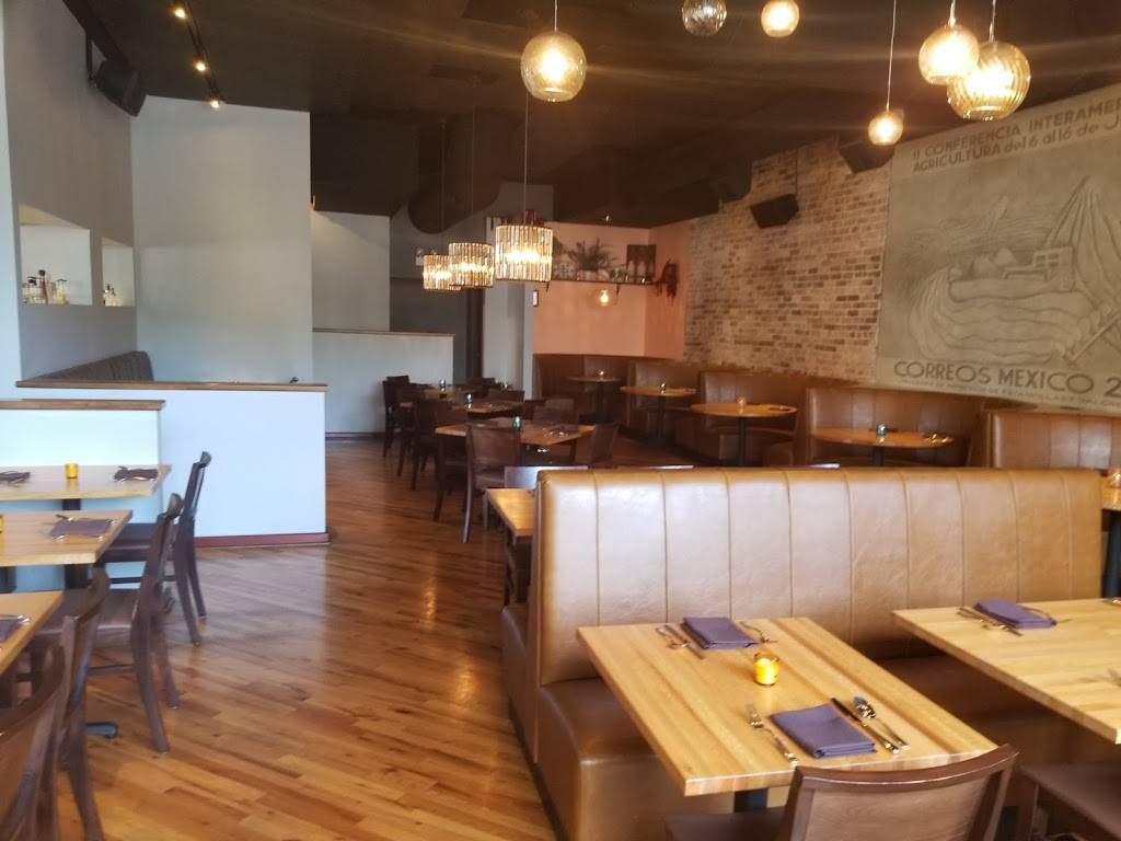 Dos Urban Cantina | restaurant | 2829 W Armitage Ave, Chicago, IL 60647, USA | 7736616452 OR +1 773-661-6452