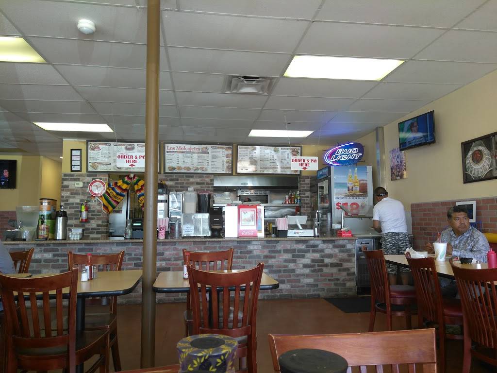 Los Molcajetes | restaurant | 81096 CA-111 ste e, Indio, CA 92201, USA | 7603475339 OR +1 760-347-5339