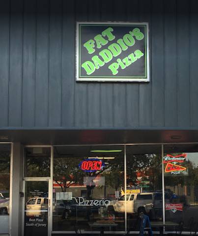 Fat Daddios Pizza | restaurant | 2730 Stickney Point Rd, Sarasota, FL 34231, USA | 9413041200 OR +1 941-304-1200