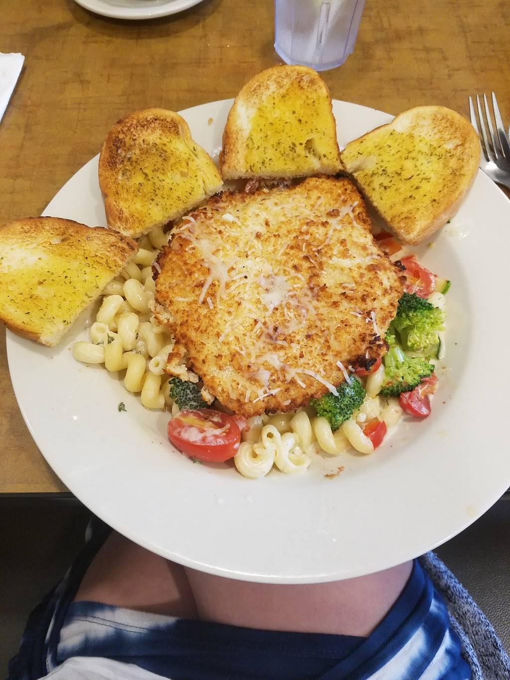 Eatn Park | restaurant | Route 8 &, Saxonburg Blvd, Etna, PA 15223, USA | 4124874870 OR +1 412-487-4870