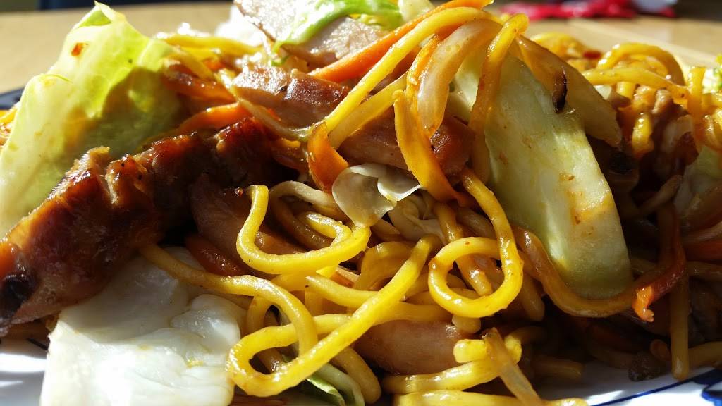 Leafs Deli | meal takeaway | 2201 W Valley Hwy N B, Auburn, WA 98001, USA | 2538336329 OR +1 253-833-6329