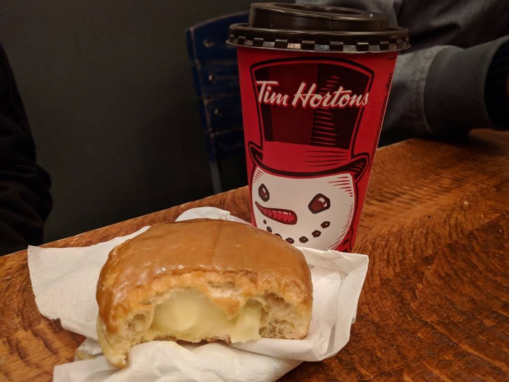 Tim Hortons | restaurant | 1 Scott St, Buffalo, NY 14203, USA | 7168554540 OR +1 716-855-4540