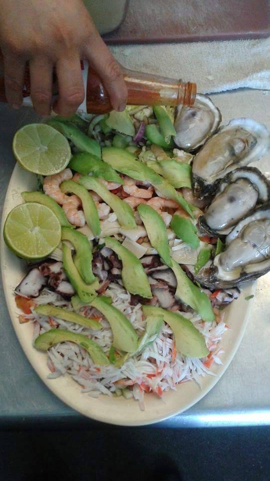 El Camaronero 2 | restaurant | 13565 Glenoaks Blvd, Sylmar, CA 91342, USA | 8183629656 OR +1 818-362-9656