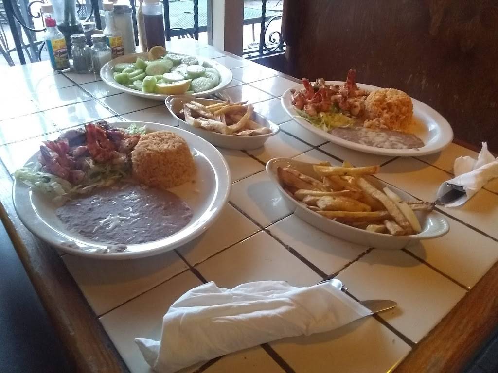 La Hacienda Restaurant and Cafe | restaurant | 1377 Laurel St, San Carlos, CA 94070, USA | 6505919711 OR +1 650-591-9711