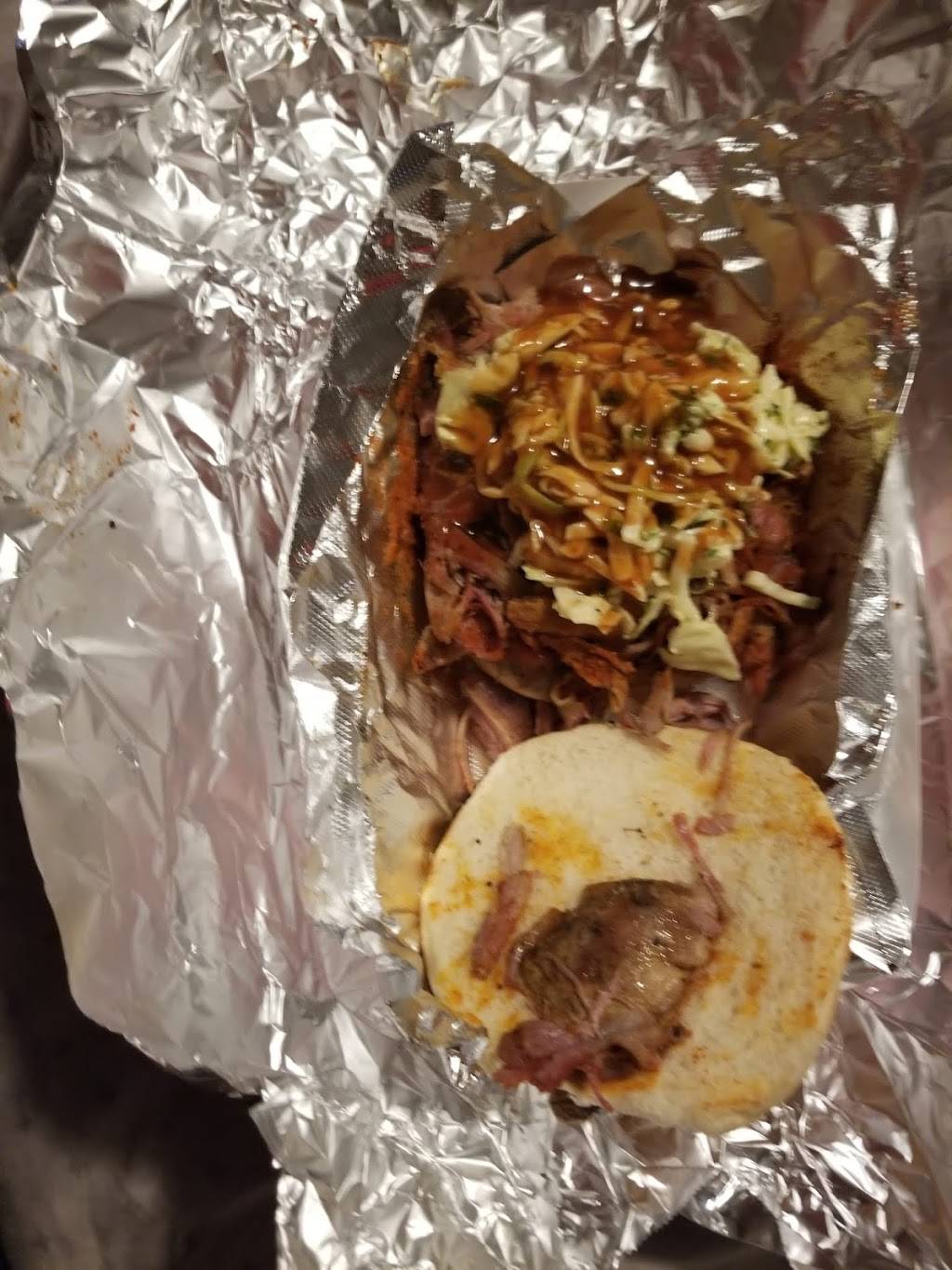 BallHoggerz BBQ | restaurant | 1404 Airways Blvd, Memphis, TN 38114, USA | 9012791758 OR +1 901-279-1758