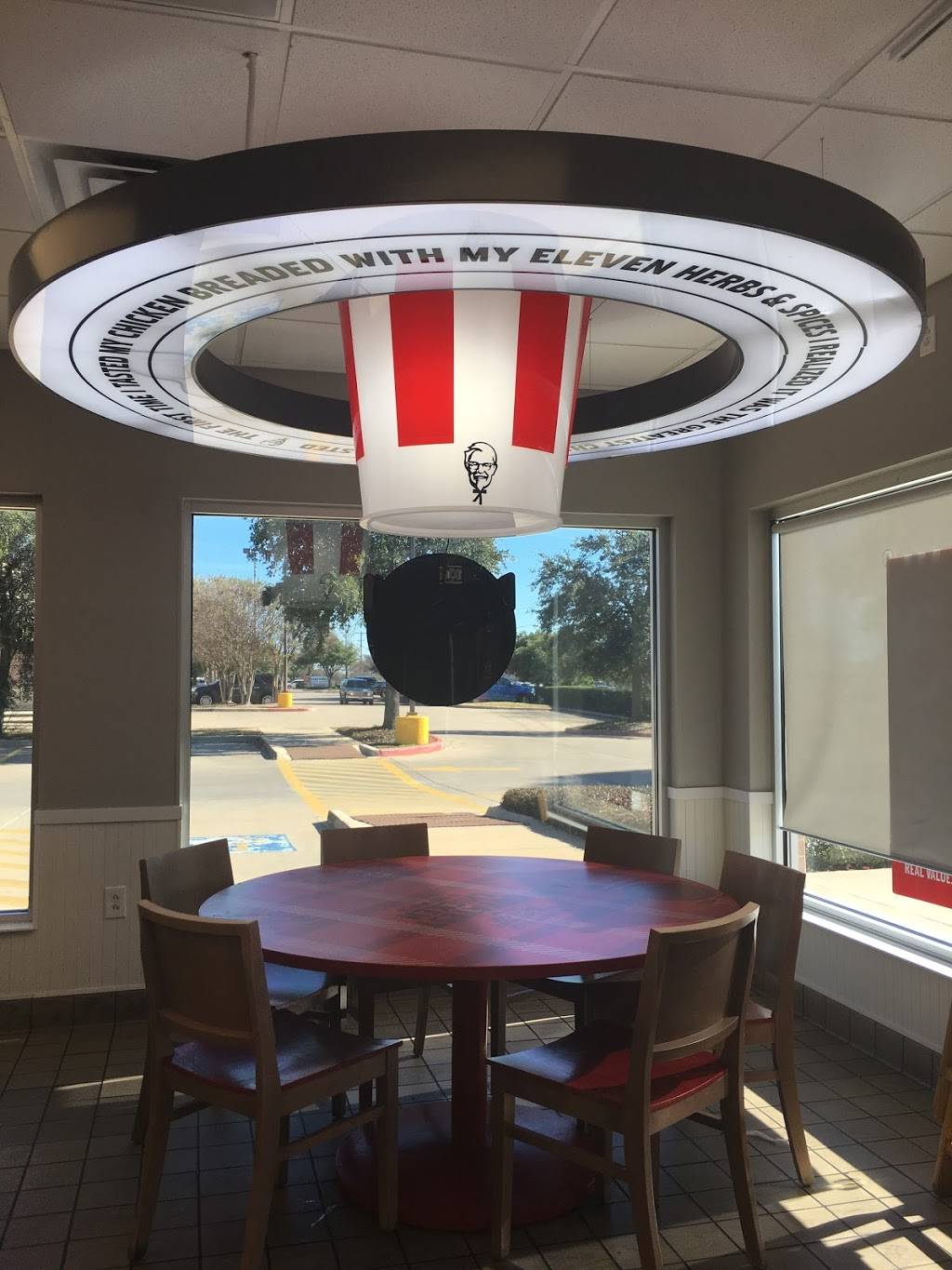 KFC | restaurant | 1700 W, FM734, Austin, TX 78727, USA | 5128213624 OR +1 512-821-3624