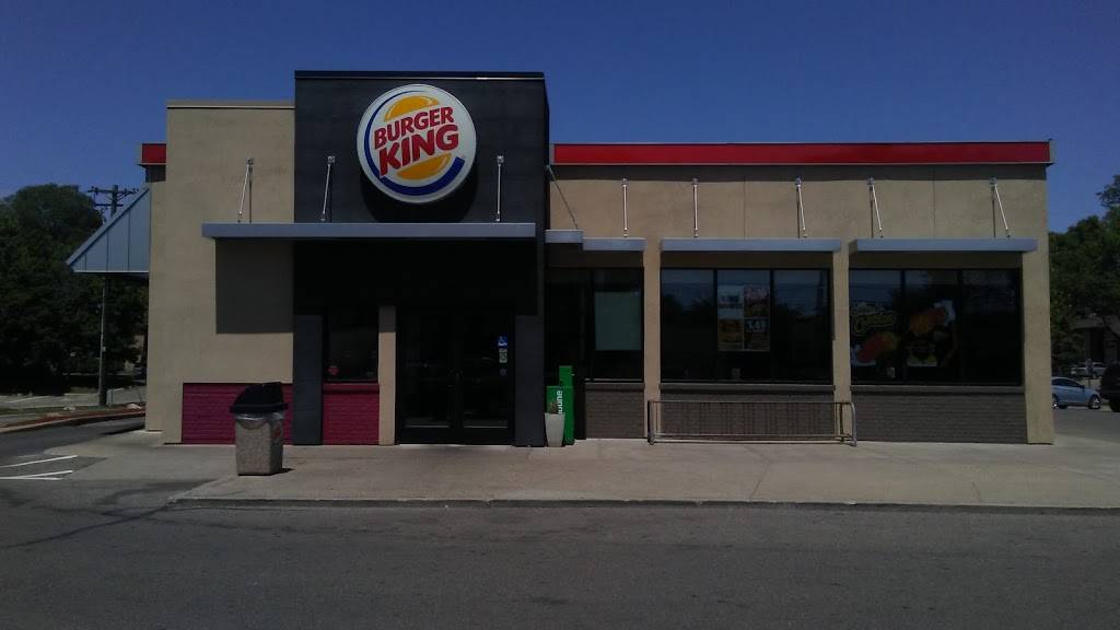 Burger King | restaurant | 100 W 98th St, Bloomington, MN 55420, USA | 9528880616 OR +1 952-888-0616
