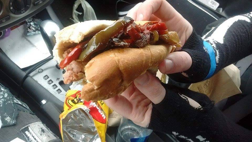 Village Hotdog | restaurant | 376 Main St, Sturbridge, MA 01566, USA | 7742399998 OR +1 774-239-9998