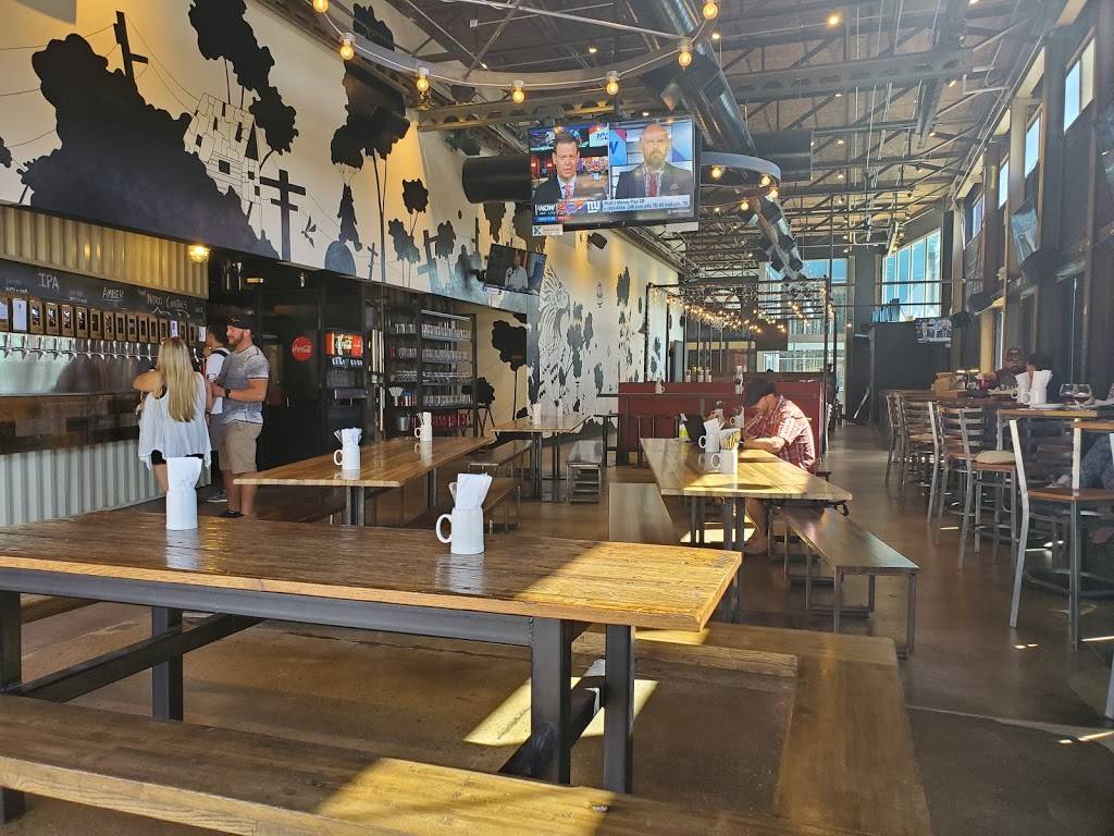 Stanley Beer Hall | restaurant | 2501 Dallas St #100, Aurora, CO 80010, USA | 7207495098 OR +1 720-749-5098