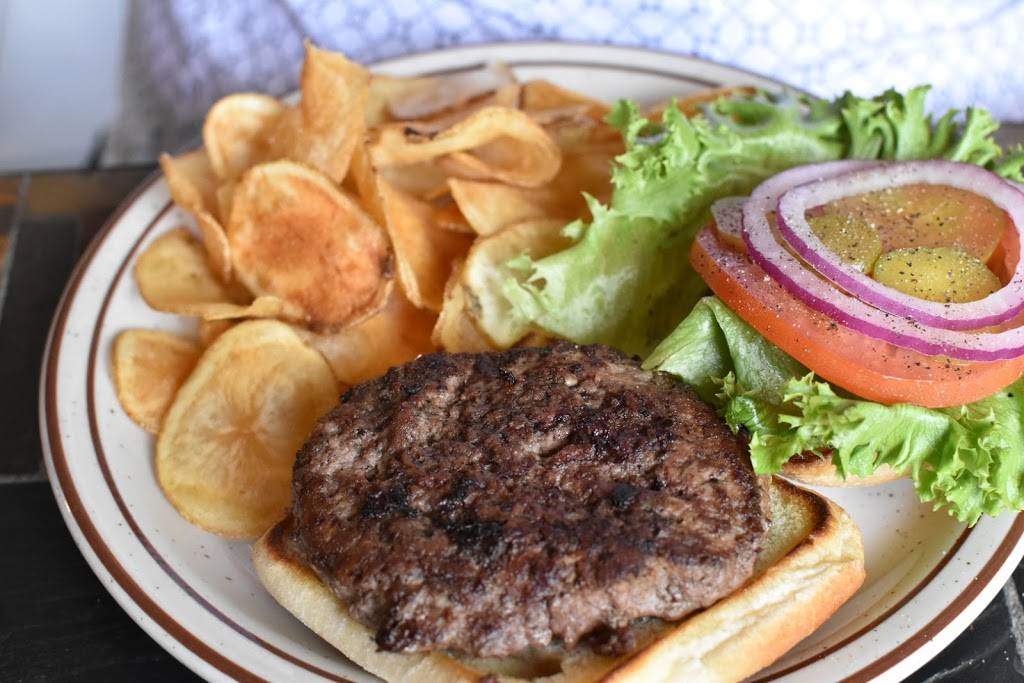 Faded Bistro & Beer Garden | restaurant | 420 N Ridgewood Dr, Sebring, FL 33870, USA | 8634710204 OR +1 863-471-0204