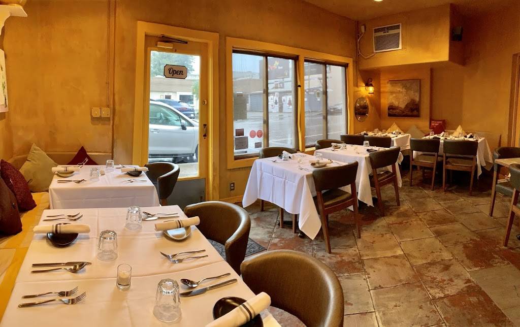 Guiso Latin Fusion | restaurant | 117 North St, Healdsburg, CA 95448, USA | 7074311302 OR +1 707-431-1302