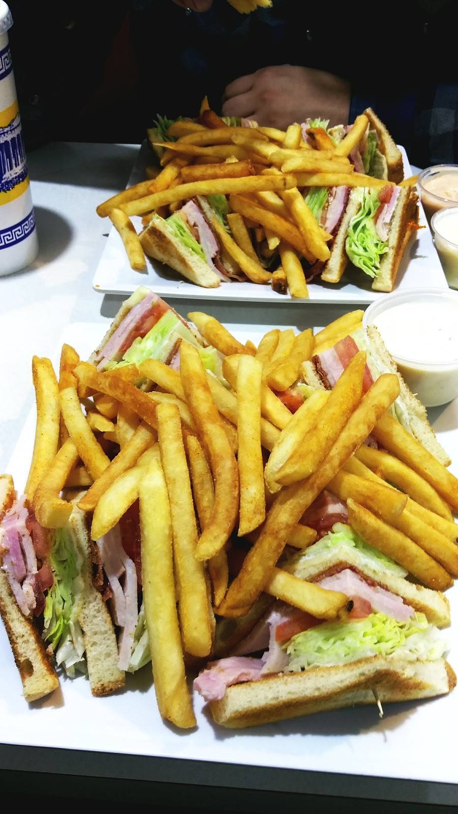 Jims Burgers | restaurant | 4549 Rosemead Blvd, Pico Rivera, CA 90660, USA | 5626928211 OR +1 562-692-8211