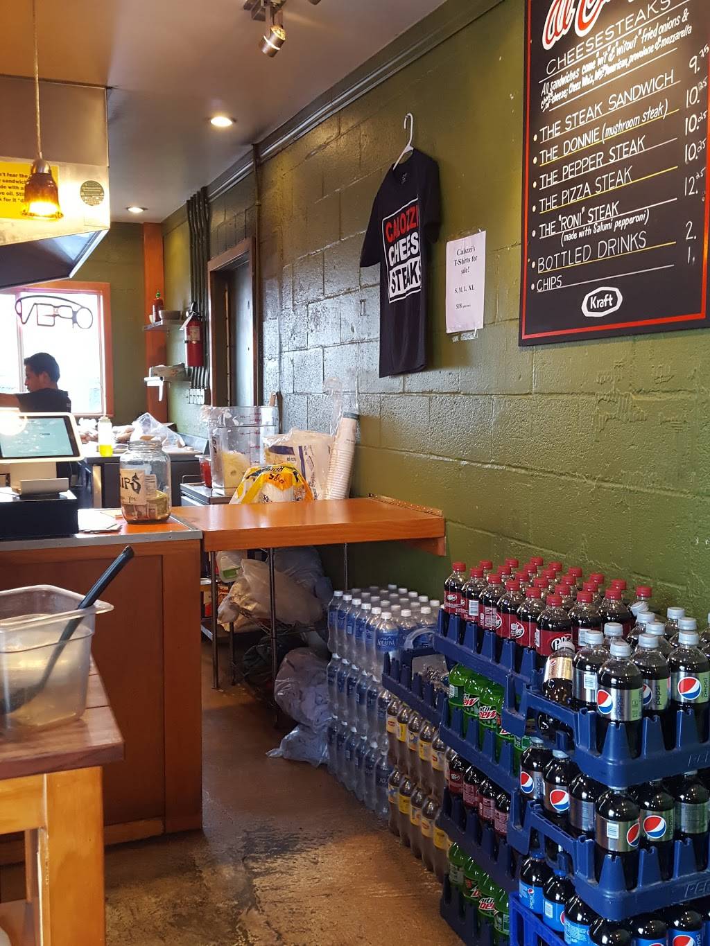 Calozzis Cheesesteaks | restaurant | 7016 E Marginal Way S, Seattle, WA 98108, USA | 2067621777 OR +1 206-762-1777