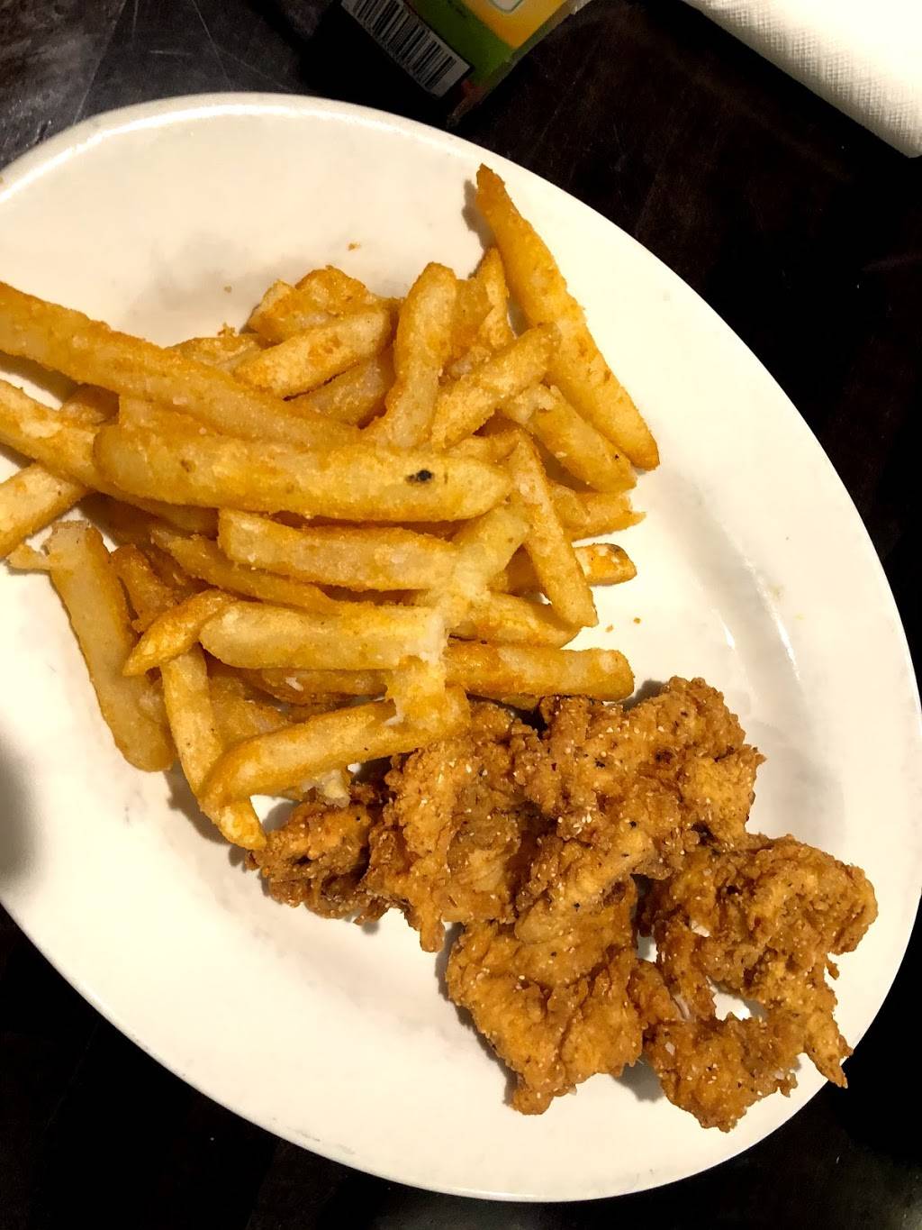 Flyin Pig | restaurant | 13560 Waterford Pl, Midlothian, VA 23112, USA | 8044474592 OR +1 804-447-4592