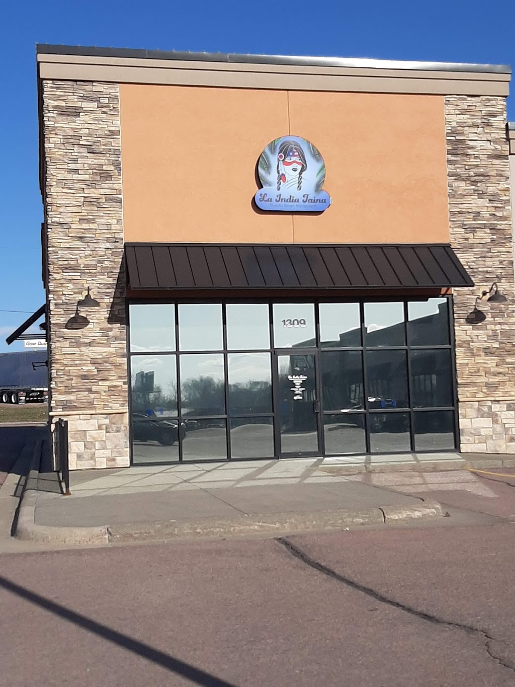 La India Taína | restaurant | 1309 E Benson Rd, Sioux Falls, SD 57104, USA | 6052711920 OR +1 605-271-1920