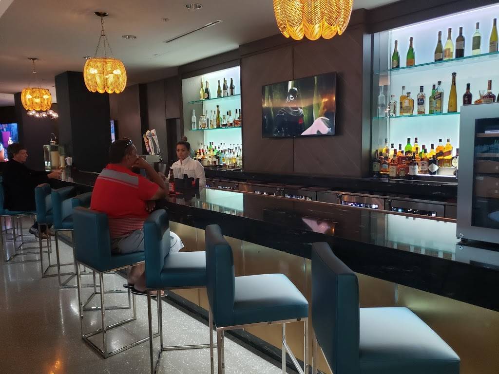 Bar Flamenco | restaurant | 1695 NW 111th Ave #1900, Miami, FL 33172, USA | 3055009077 OR +1 305-500-9077