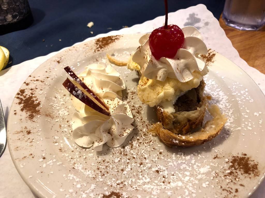 Cafe Old Vienna | restaurant | 1604 N Kings Hwy, Myrtle Beach, SC 29577, USA | 8439466252 OR +1 843-946-6252